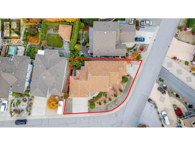 Overhead View of 51 Cactus Cres, Lot outline