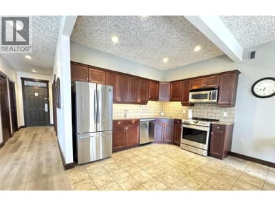 300 BIGHORN Boulevard Unit# 322D, Radium Hot Springs