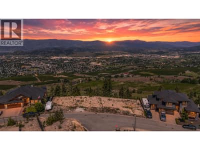 1726 Carnegie Street, Kelowna