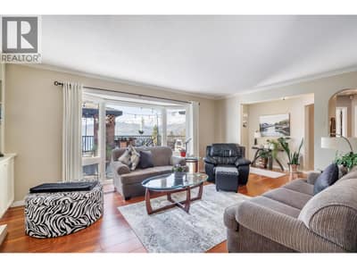 5687 Somerset Avenue, Peachland
