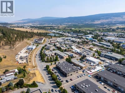 215 Neave Road Unit# 4A, Kelowna