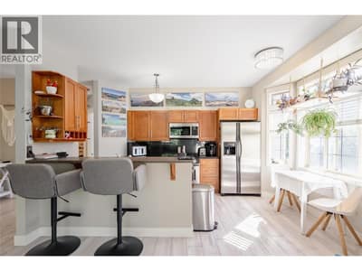 Bright kitchen