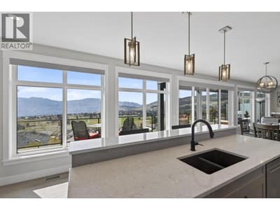 2847 Copper Ridge Drive, West Kelowna