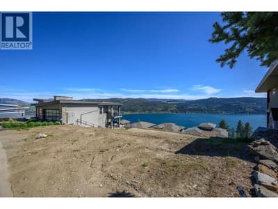 8872 Hampshire Crescent, Vernon