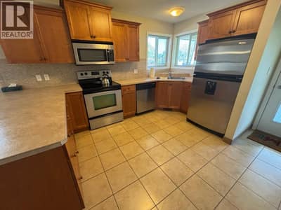 #12  707 76th Avenue, Grand Forks