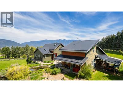 1067 Simmons Road, Creston