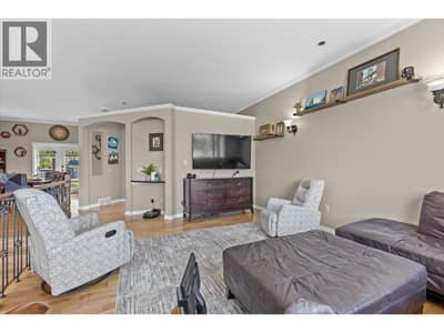 2977 Valentino Court, Kelowna
