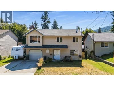 644 8th Street, Castlegar