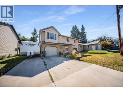 644 8th Street, Castlegar