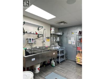 1664 Richter Street, Kelowna