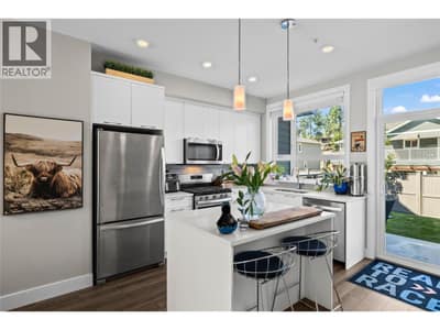13098 Shoreline Way Unit# 52, Lake Country