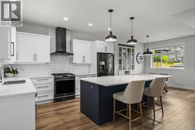 21 Forest Edge Drive, Kelowna