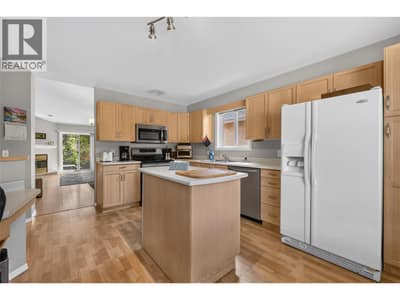2210 LOUIE Drive Unit# 91, West Kelowna