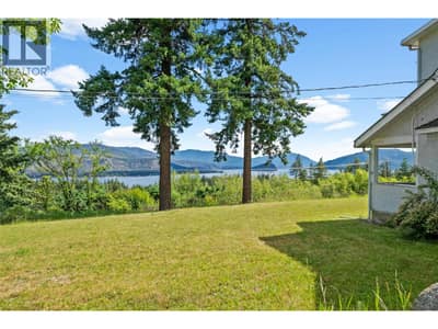 1102 Trans Canada Highway, Sorrento
