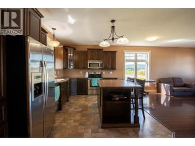 12000 11 Street, Dawson Creek