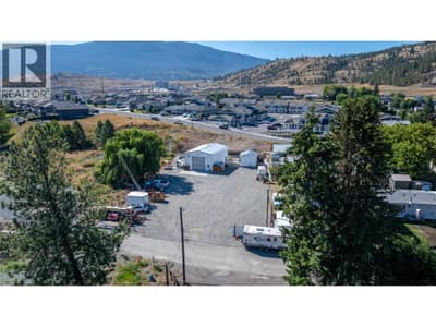 1542 Walnut Avenue, Merritt