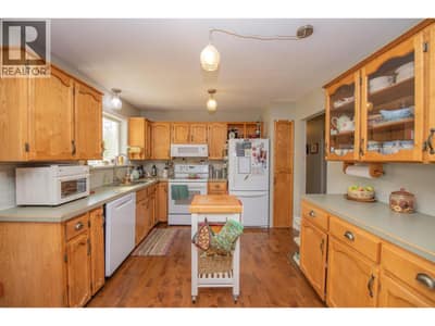 759 Heather Road, Lumby