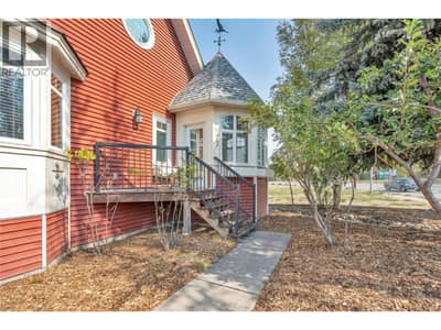 77 Tapton Avenue, Princeton