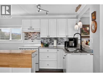 12022 Pretty Road Unit# 15, Lake Country