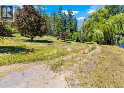 3930 3 Highway, Erickson