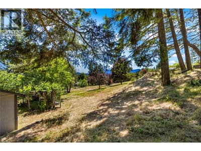 3930 3 Highway, Erickson