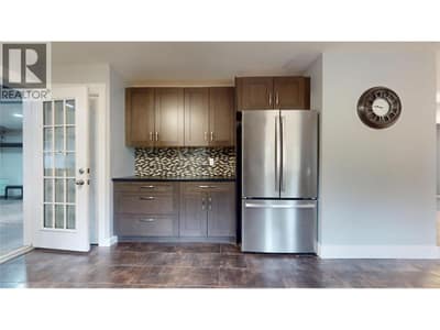 2001 8TH Avenue S, Cranbrook