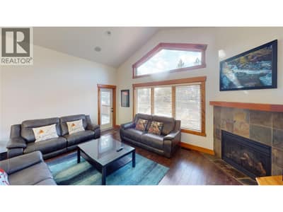 7305 Copperhorn Drive, Radium Hot Springs