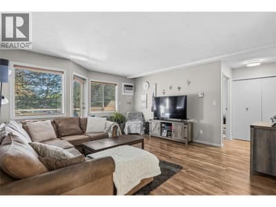 3842 Gordon Drive Unit# 234, Kelowna
