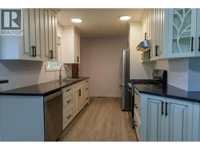 500 Mallach Road, Kelowna
