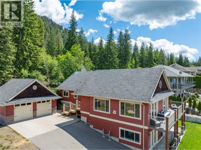 3240 Roncastle Road, Blind Bay