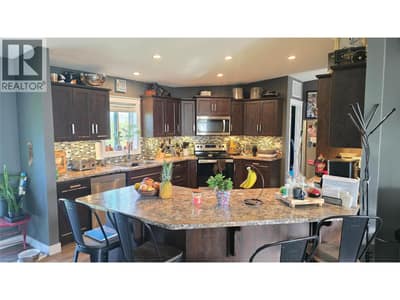 3341 Glengrove Road, Barriere
