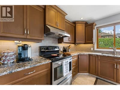 10911 Lehmann Road, Lake Country