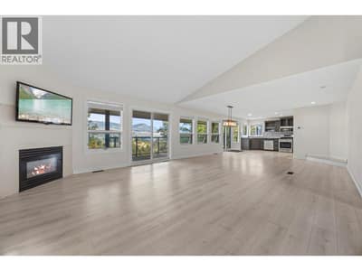 2308 Lillooet Crescent, Kelowna