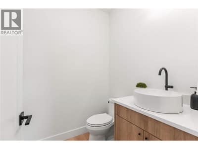 7920 Kidston Road Unit# 11, Coldstream
