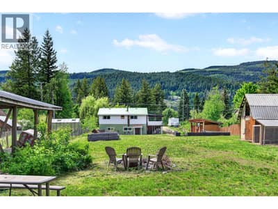 1256 HERN Road, Clearwater