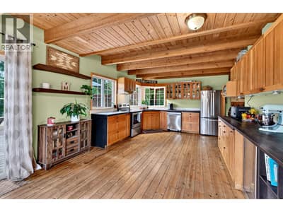 230 Sunshine Valley Road, Clearwater