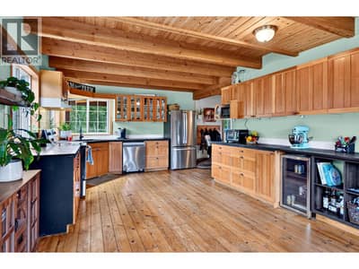 230 Sunshine Valley Road, Clearwater