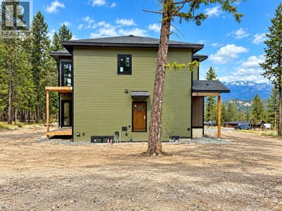 421 Wildstone Close N Unit# 4, Cranbrook
