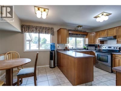 840 Liban Court, Kelowna