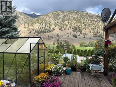 1292 Highway 3A Unit# 30, Keremeos