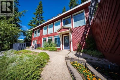 2390 McLeod Avenue, Rossland