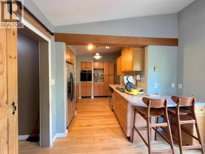 102 Chase Road, Christina Lake