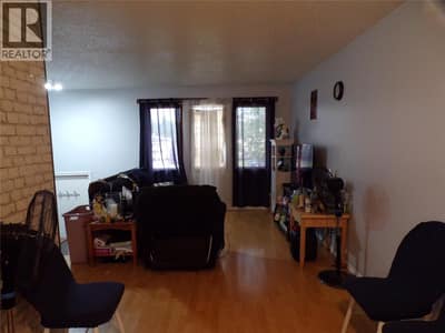 821/823 105 Avenue, Dawson Creek