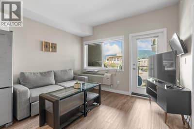 Open Living Area