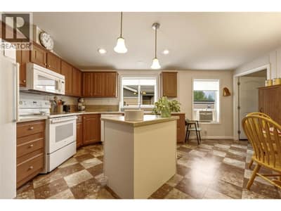 4811 10A Avenue NE Unit# 24, Salmon Arm