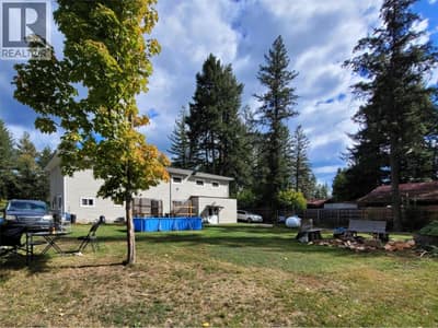 15 LODGE Drive, Clearwater