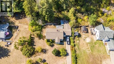 2512 Columbia Avenue, Castlegar