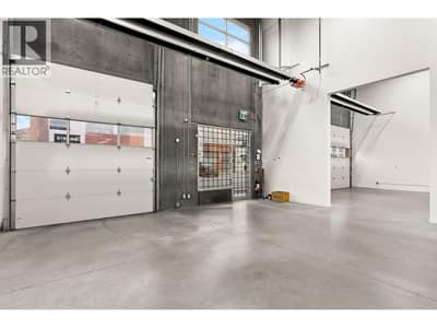 880 Clement Avenue Unit# 204, Kelowna