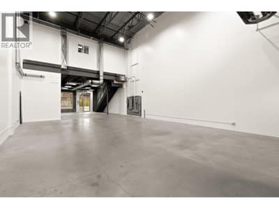 880 Clement Avenue Unit# 204, Kelowna