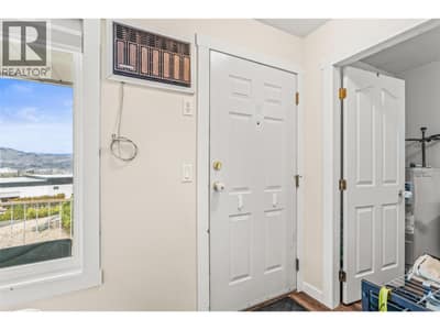 1041 Middleton Way Unit# 204, Vernon
